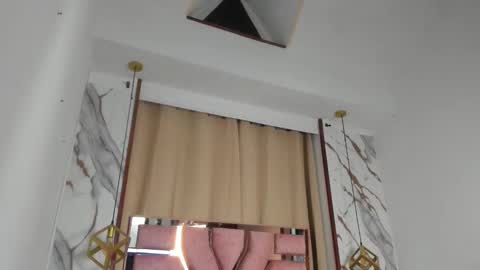 samaelandlilitt online show from November 2025 08:15:01 AM