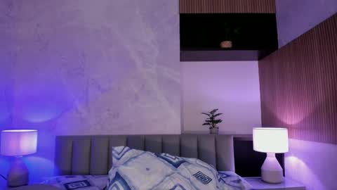 Snapshot of samanta_bone chatting on December 2024 12:47:01 AM Samanta online show from December 2024 12:47:01 AM