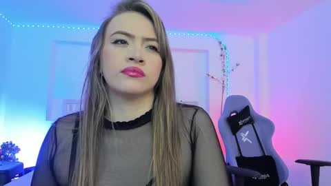 Snapshot of samanta_roberts1 chatting on November 2025 11:43:01 AM Samanta online show from November 2025 11:43:01 AM