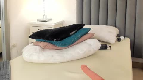  samanta  online show from March 2025 09:40:02 AM