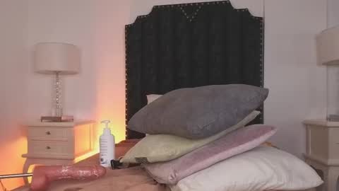  samanta  online show from September 2025 02:57:01 AM