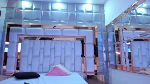 S A M A N T A   online show from January 2025 08:41:01 AM