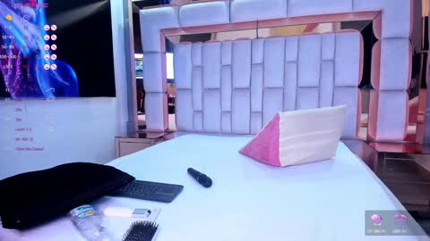 S A M A N T A   online show from February 2025 05:07:02 AM