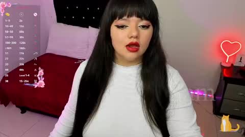 Snapshot of samantha__g chatting on June 2026 03:39:02 AM Sam online show from June 2026 03:39:02 AM