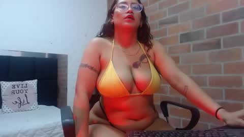 SAMANTHA online show from October 2025 02:55:01 AM