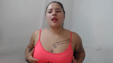 Snapshot of samantha__tylor_ chatting on December 2024 05:55:01 PM samantha__tylor_ online show from December 2024 05:55:01 PM
