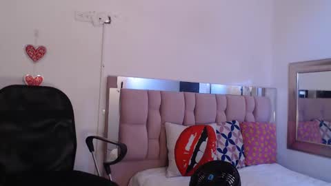 Snapshot of samantha__tylor_ chatting on March 2025 02:52:01 AM samantha__tylor_ online show from March 2025 02:52:01 AM