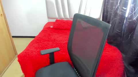 Samantha  online show from October 2025 02:42:02 PM