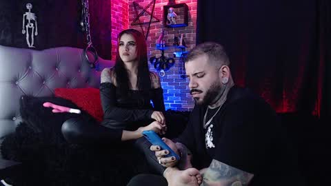 Snapshot of samantha_abrill chatting on January 2025 07:28:01 AM Samantha and Victor online show from January 2025 07:28:01 AM