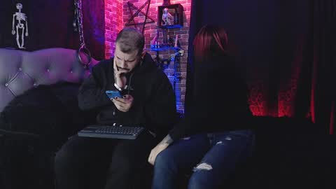 Snapshot of samantha_abrill chatting on January 2025 01:06:01 AM Samantha and Victor online show from January 2025 01:06:01 AM