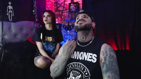 Snapshot of samantha_abrill chatting on January 2025 01:03:01 AM Samantha and Victor online show from January 2025 01:03:01 AM