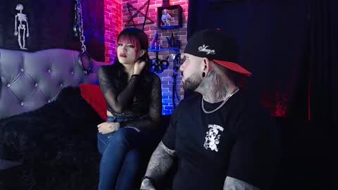 Snapshot of samantha_abrill chatting on February 2025 10:48:01 PM Samantha and Victor online show from February 2025 10:48:01 PM