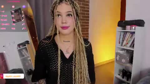 Snapshot of samantha_browwnn chatting on June 2026 07:06:02 PM samantha_browwnn online show from June 2026 07:06:02 PM