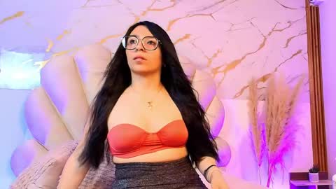 Samantha Diamont online show from April 2026 07:58:02 PM