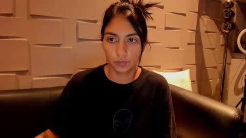 Samantha online show from February 2025 09:39:02 AM