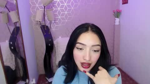 Snapshot of samantha_riot chatting on November 2025 01:05:02 AM Samantha online show from November 2025 01:05:02 AM