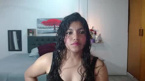 samanthaa_8_ online show from April 2026 01:45:02 PM