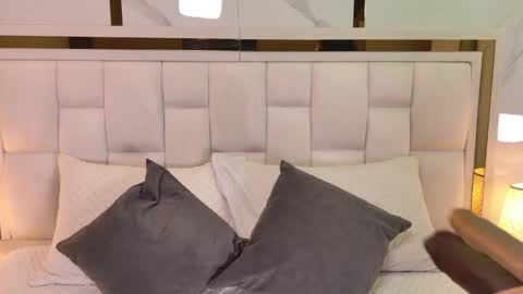 samanthaa_sm online show from December 2025 11:37:01 AM