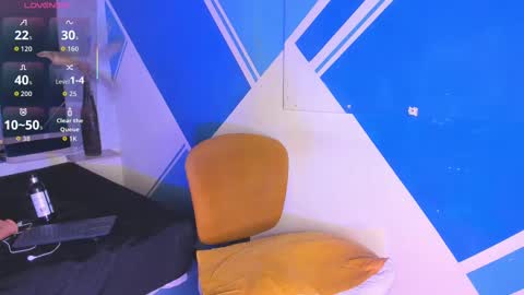 Samantha Ferrer online show from September 2025 05:42:01 AM