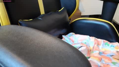 samanthahoteer96 online show from November 2025 03:24:02 PM