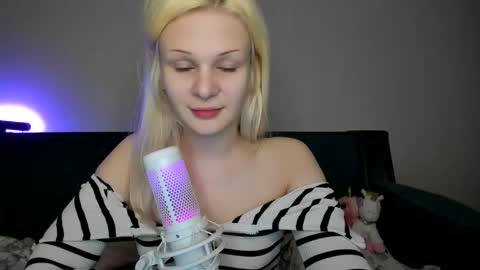 Samantha online show from March 2025 05:33:01 PM