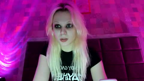 Samantha online show from October 2025 01:42:02 AM