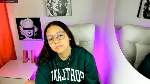 Samantha online show from April 2026 03:34:02 PM