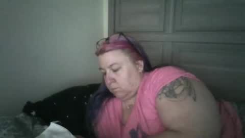 samanthasweetheart0402 online show from May 2026 05:41:01 PM
