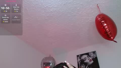 Snapshot of samara_wish chatting on November 2025 01:32:02 PM samara_wish online show from November 2025 01:32:02 PM