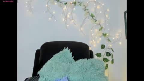 Snapshot of samarhagomez chatting on December 2024 08:07:02 AM Samarha Gomez online show from December 2024 08:07:02 AM