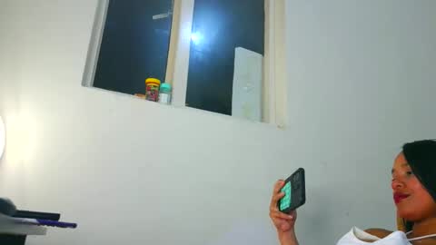 Snapshot of samary_thomas chatting on January 2026 12:59:01 AM samary thomas online show from January 2026 12:59:01 AM