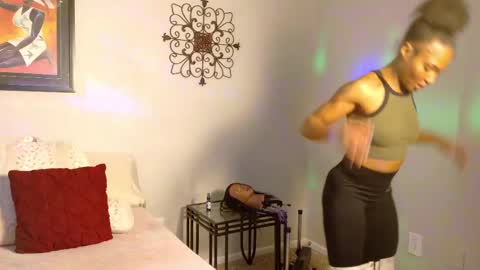 Yaya online show from February 2025 05:38:01 AM