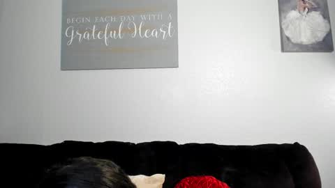 Yaya online show from February 2025 10:20:02 AM