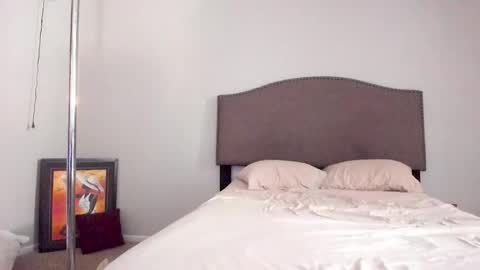 Yaya online show from October 2025 12:17:02 PM