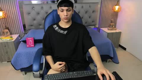 Snapshot of samblack_ chatting on February 2026 01:18:02 PM Sam online show from February 2026 01:18:02 PM