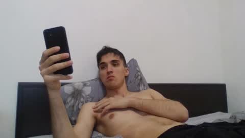 Snapshot of samcumtv chatting on November 2025 09:34:01 AM multitooman online show from November 2025 09:34:01 AM