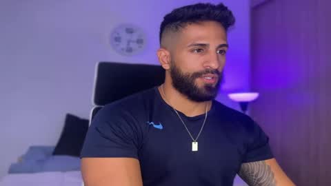 Snapshot of samdornan chatting on January 2025 10:42:01 PM Sam Dornan online show from January 2025 10:42:01 PM