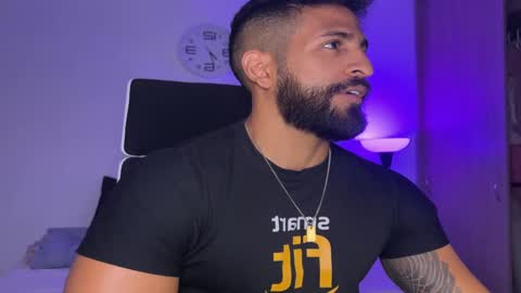 Snapshot of samdornan chatting on February 2025 12:33:01 AM Sam Dornan online show from February 2025 12:33:01 AM