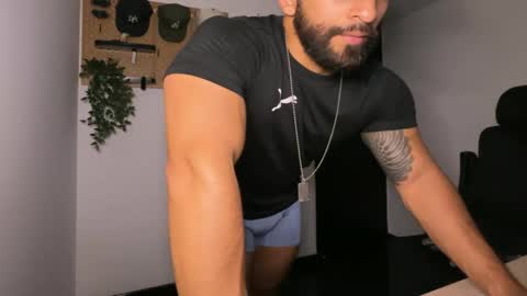 Snapshot of samdornan chatting on March 2026 01:01:02 AM Sam Dornan online show from March 2026 01:01:02 AM