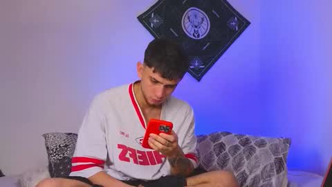 Snapshot of samevansx chatting on November 2025 06:02:01 PM samevansx online show from November 2025 06:02:01 PM