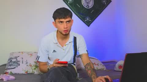 Snapshot of samevansx chatting on December 2025 06:58:01 PM samevansx online show from December 2025 06:58:01 PM