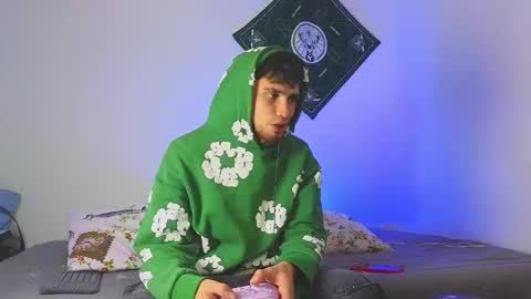 Snapshot of samevansx chatting on December 2025 05:53:02 PM samevansx online show from December 2025 05:53:02 PM