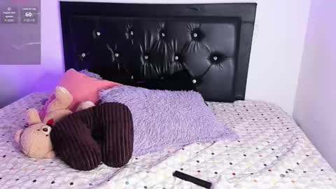 samiacooper25 online show from February 2026 06:06:02 AM