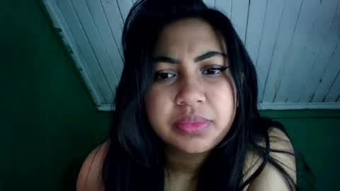 Snapshot of samiah768293 chatting on June 2026 05:39:02 AM samiah768293 online show from June 2026 05:39:02 AM