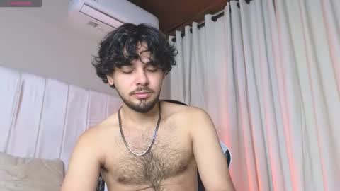 Snapshot of samir_bear chatting on December 2025 12:43:02 PM Samir online show from December 2025 12:43:02 PM