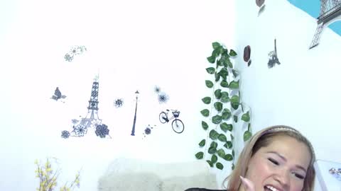 SAMIRA online show from January 2025 07:16:02 PM