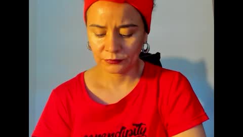 sam online show from November 2025 08:00:01 PM