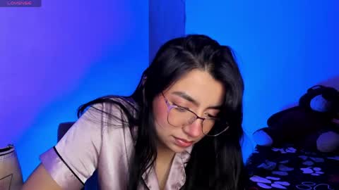 Samantha online show from April 2026 05:08:02 AM