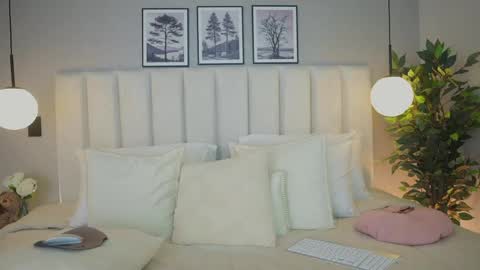 Snapshot of sammy_hamilton chatting on May 2026 02:08:02 AM Ana online show from May 2026 02:08:02 AM