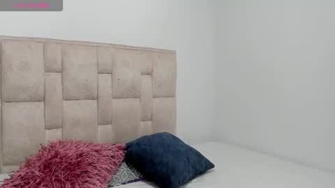 Sammy Sam Samantha online show from March 2026 08:57:01 PM